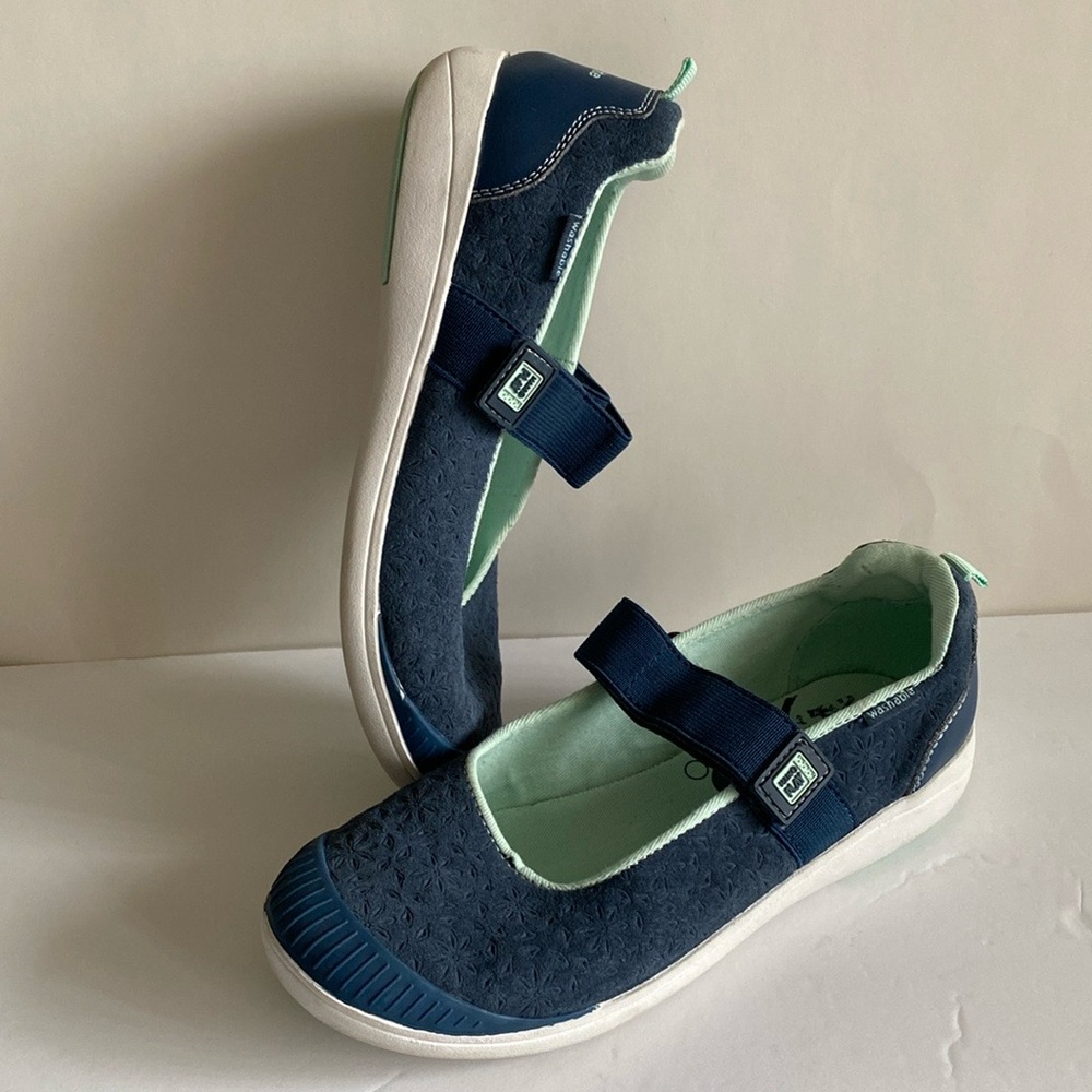 Stride Rite 2 Play Lia Mary Jane Flat Washable Comfort Shoes Girls 2M Blue